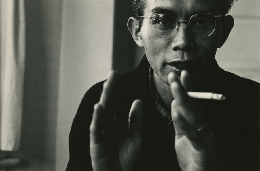 Portrait of Yasuhiro Ishimoto taken by his good friend and fellow photographer David Windsor. 